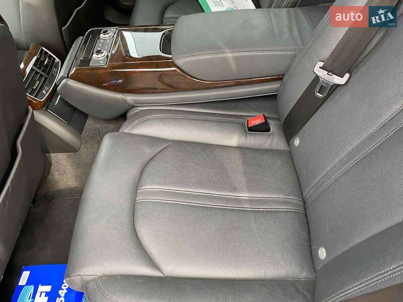 Седан Audi A8 2014 в Ольшанке