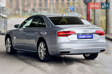 Седан Audi A8 2015 в Киеве