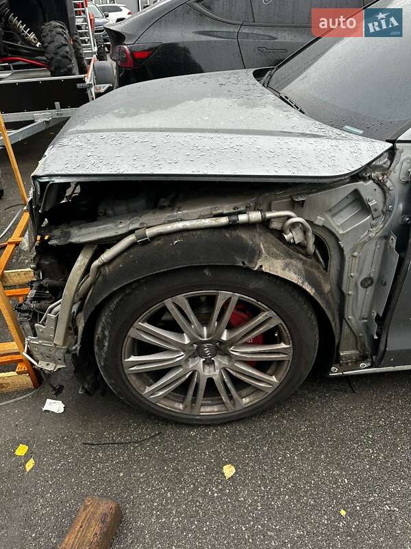 Седан Audi A8 2012 в Києві фото 8 Седан Audi A8 2012 в Києві