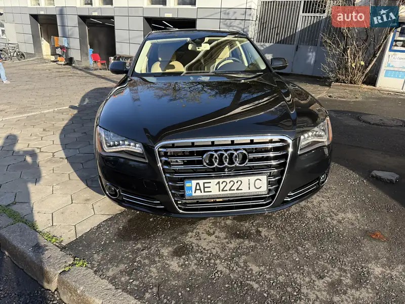 Audi A8