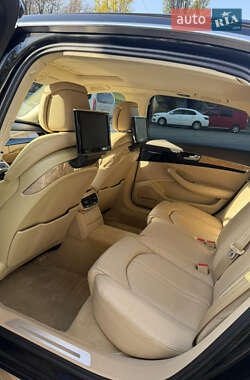Седан Audi A8 2013 в Одессе
