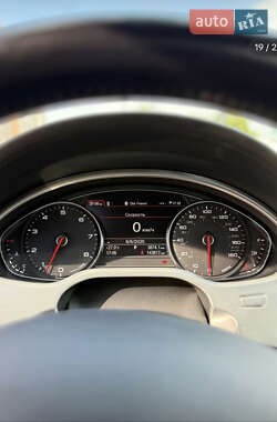 Седан Audi A8 2013 в Киеве