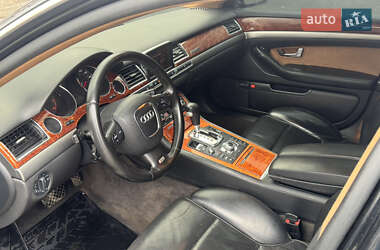 Седан Audi A8 2006 в Киеве