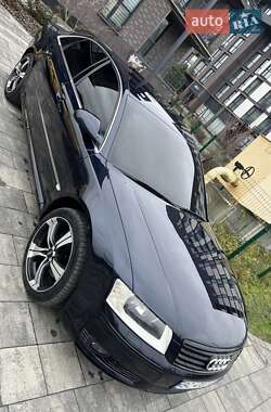 Седан Audi A8 2004 в Львове