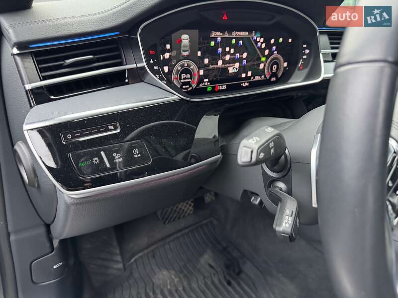 Седан Audi A8 2021 в Києві фото 36 Седан Audi A8 2021 в Києві