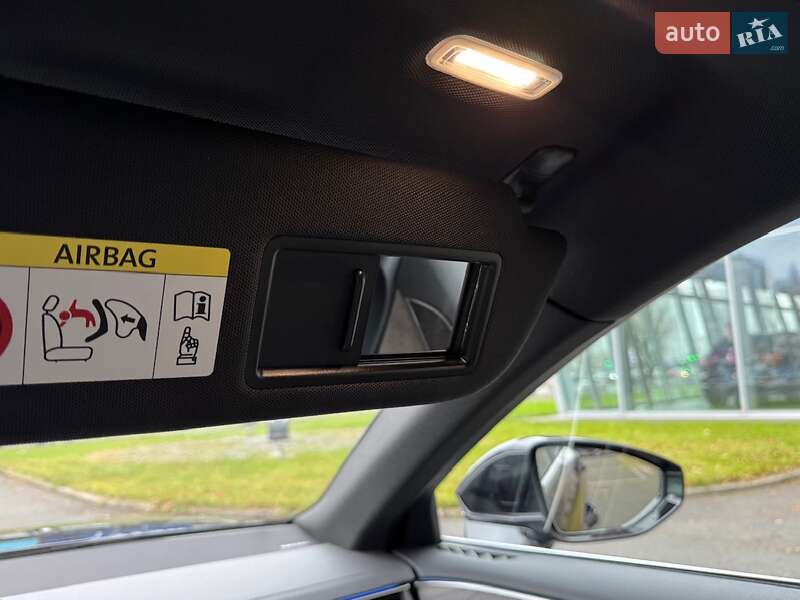 Седан Audi A8 2021 в Києві фото 68 Седан Audi A8 2021 в Києві
