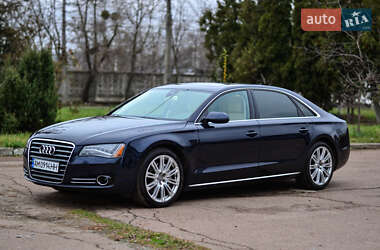 Седан Audi A8 2012 в Житомирі