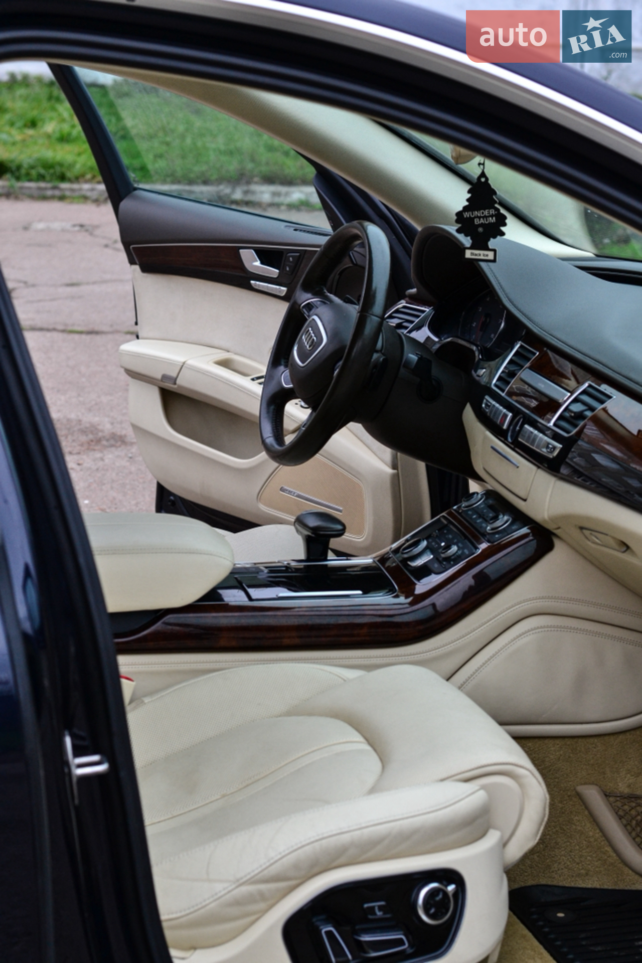 2012 Audi A8 - мініатюра 12