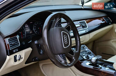 Седан Audi A8 2012 в Житомирі