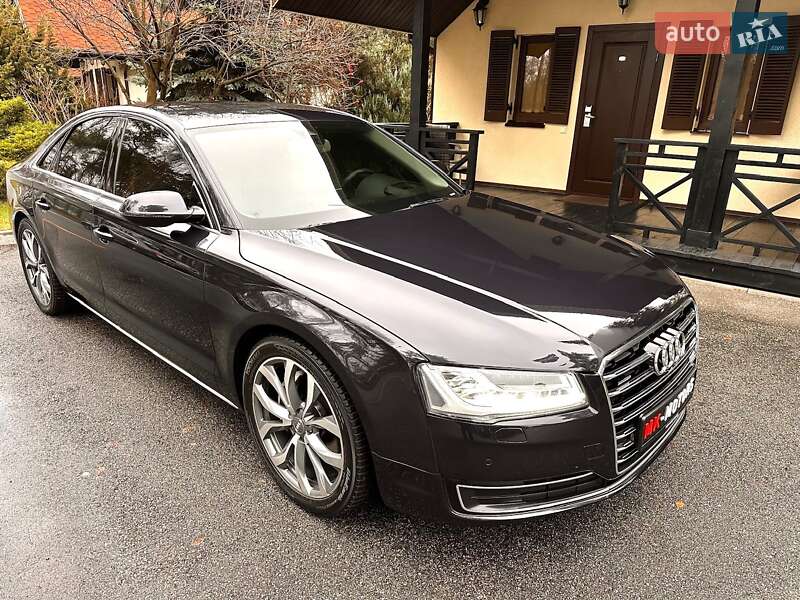 Седан Audi A8 2014 в Киеве