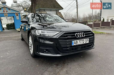 Седан Audi A8 2021 в Виннице