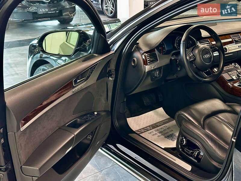 Седан Audi A8 2013 в Львове фото 14 Седан Audi A8 2013 в Львове