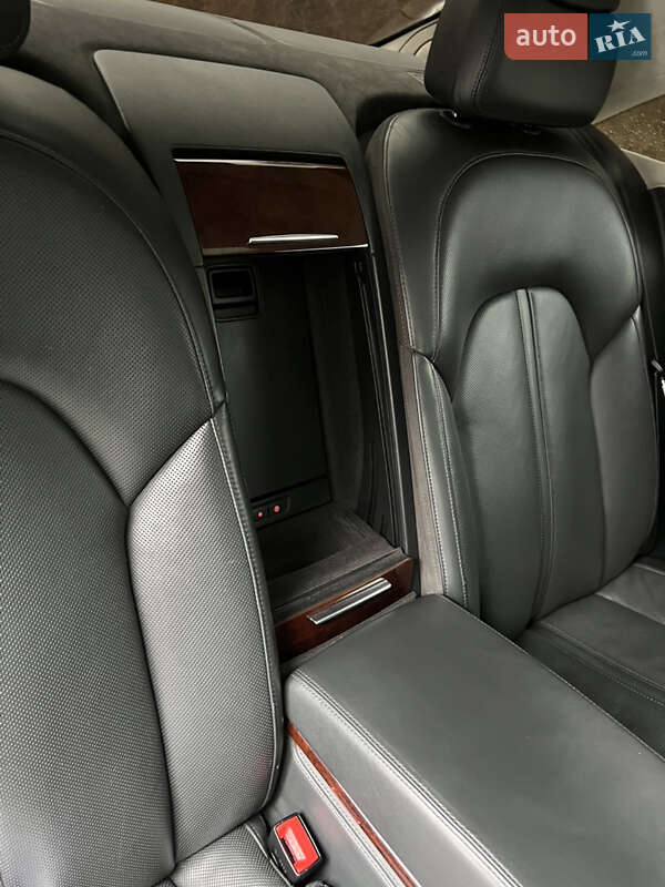 Седан Audi A8 2010 в Новояворовске фото 32 Седан Audi A8 2010 в Новояворовске