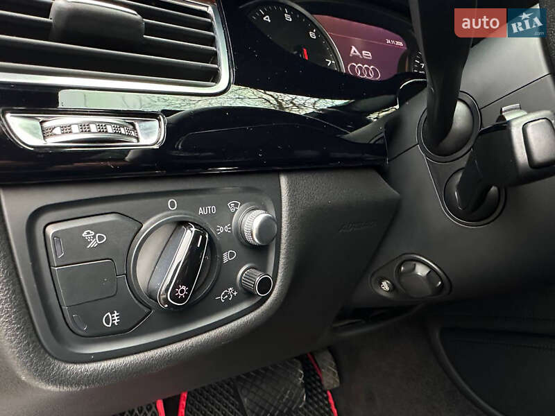 Седан Audi A8 2015 в Николаеве фото 18 Седан Audi A8 2015 в Николаеве