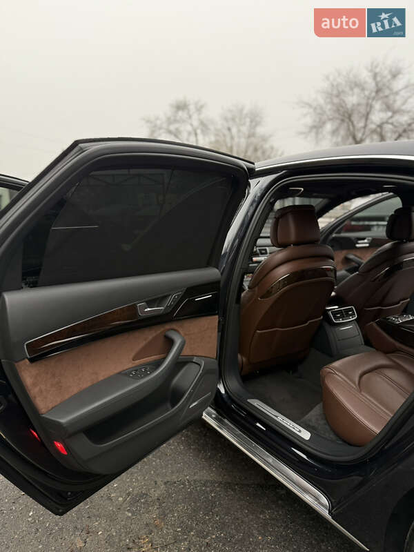 Седан Audi A8 2015 в Днепре фото 9 Седан Audi A8 2015 в Днепре