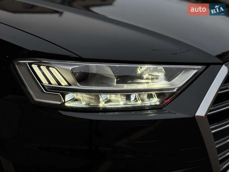 Седан Audi A8 2021 в Киеве фото 34 Седан Audi A8 2021 в Киеве
