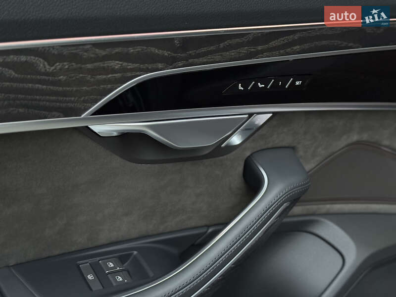 Седан Audi A8 2021 в Киеве фото 50 Седан Audi A8 2021 в Киеве
