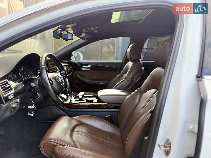Седан Audi A8 2016 в Львове фото 36 Седан Audi A8 2016 в Львове