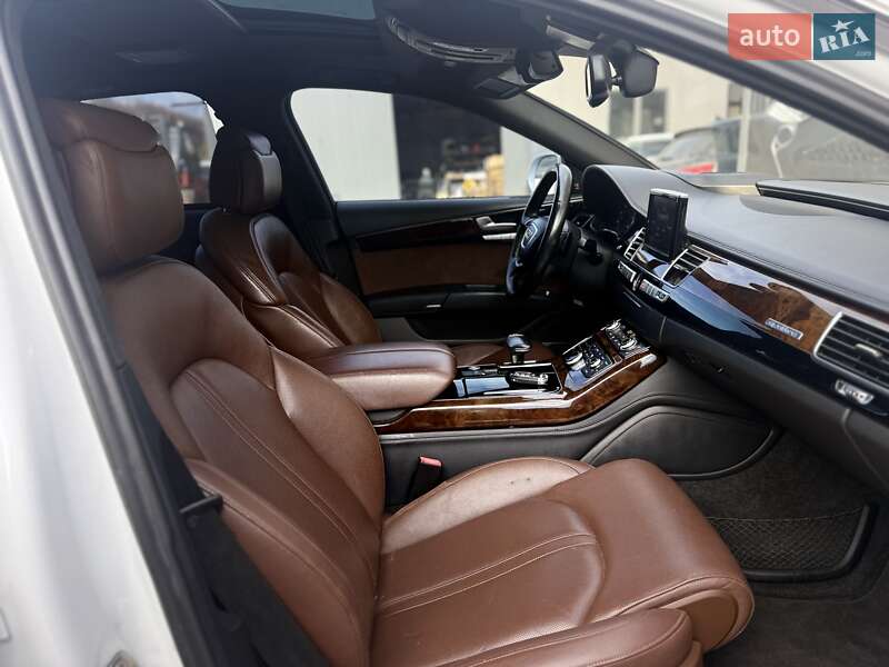 Седан Audi A8 2016 в Львове фото 71 Седан Audi A8 2016 в Львове