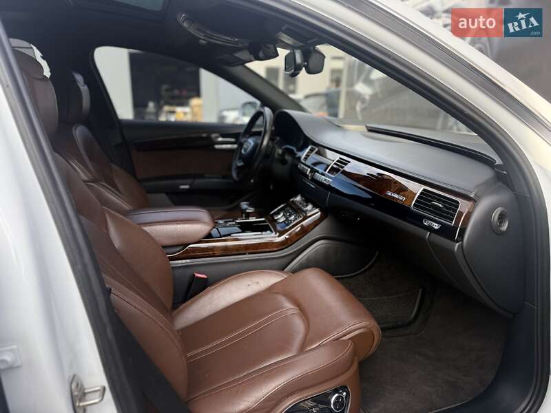 Седан Audi A8 2016 в Львове фото 72 Седан Audi A8 2016 в Львове