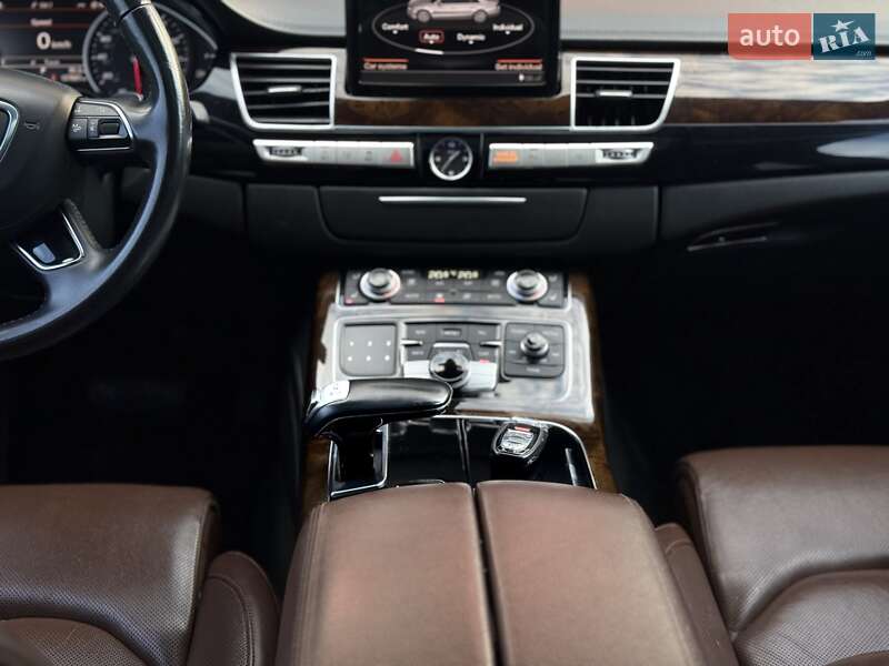 Седан Audi A8 2016 в Львове фото 54 Седан Audi A8 2016 в Львове