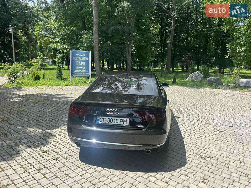 Седан Audi A8 2013 в Сокирянах