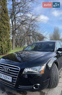 Седан Audi A8 2013 в Кропивницькому