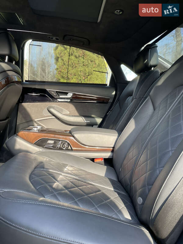 Седан Audi A8 2013 в Кропивницком фото 10 Седан Audi A8 2013 в Кропивницком