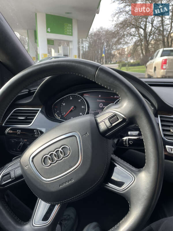 Седан Audi A8 2013 в Кропивницком фото 57 Седан Audi A8 2013 в Кропивницком