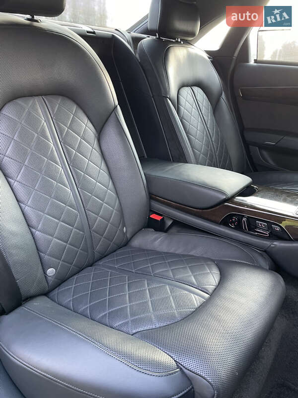 Седан Audi A8 2013 в Кропивницком фото 84 Седан Audi A8 2013 в Кропивницком
