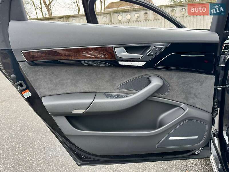 Седан Audi A8 2014 в Киеве фото 26 Седан Audi A8 2014 в Киеве