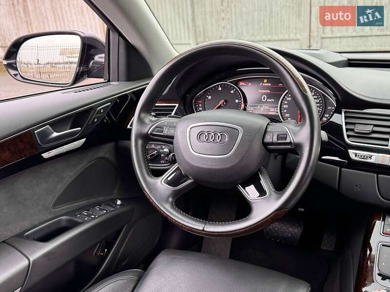 Седан Audi A8 2014 в Киеве фото 42 Седан Audi A8 2014 в Киеве