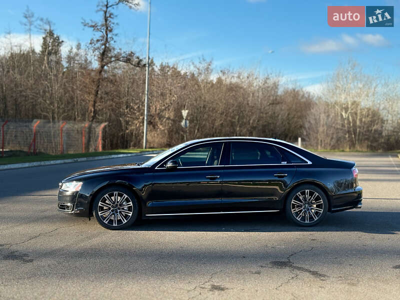 Седан Audi A8 2015 в Киеве фото 5 Седан Audi A8 2015 в Киеве