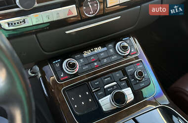 Седан Audi A8 2015 в Киеве