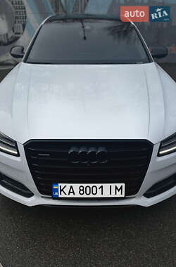 Седан Audi A8 2017 в Києві