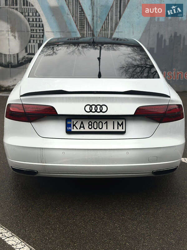 Седан Audi A8 2017 в Киеве фото 2 Седан Audi A8 2017 в Киеве