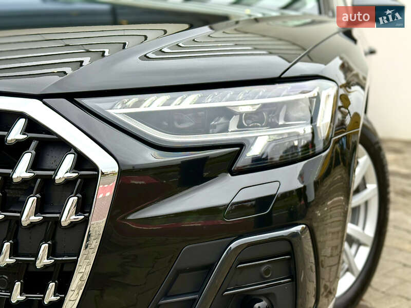 Седан Audi A8 2024 в Хмельницком