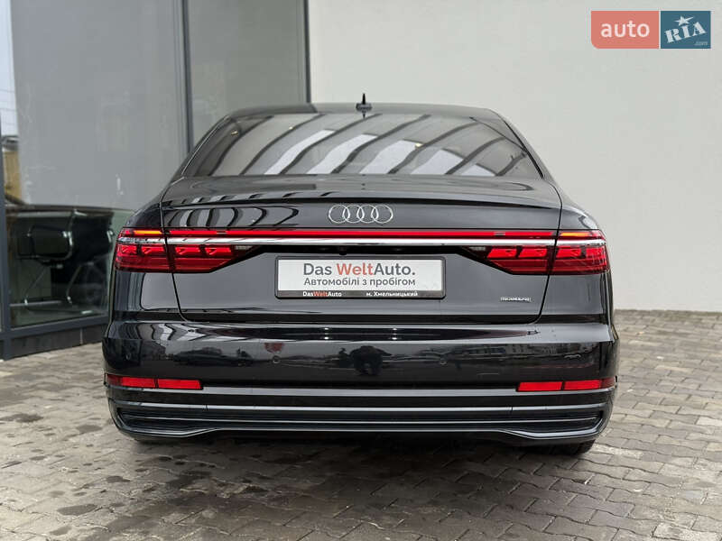 Седан Audi A8 2024 в Хмельницком