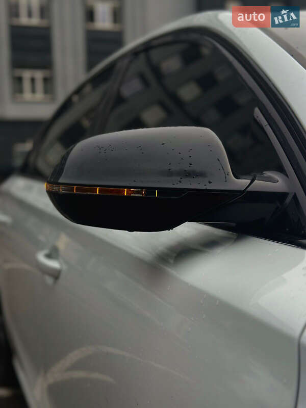 Седан Audi A8 2017 в Киеве фото 19 Седан Audi A8 2017 в Киеве