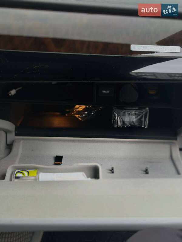 Седан Audi A8 2017 в Киеве фото 31 Седан Audi A8 2017 в Киеве