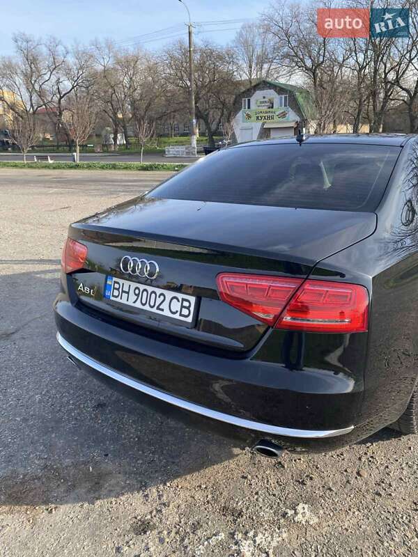 Седан Audi A8 2013 в Белгороде-Днестровском фото 4 Седан Audi A8 2013 в Белгороде-Днестровском