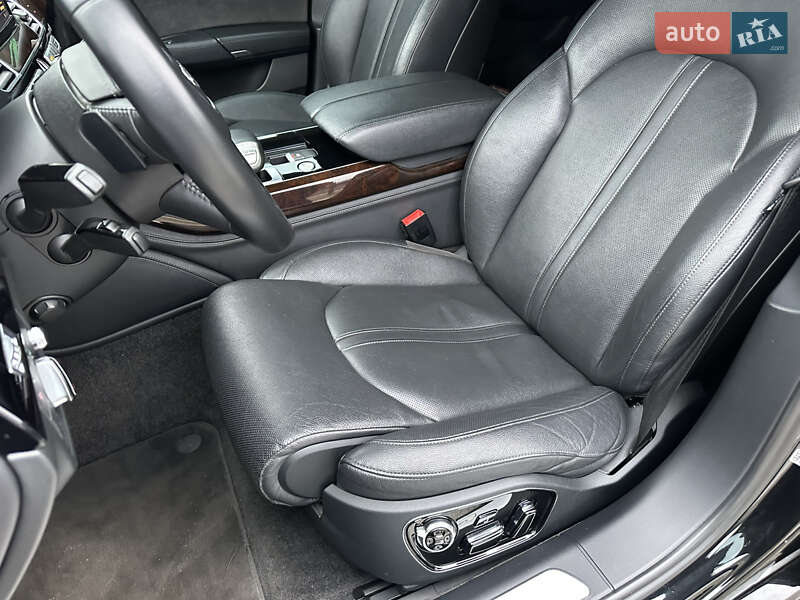 Седан Audi A8 2017 в Киеве фото 10 Седан Audi A8 2017 в Киеве