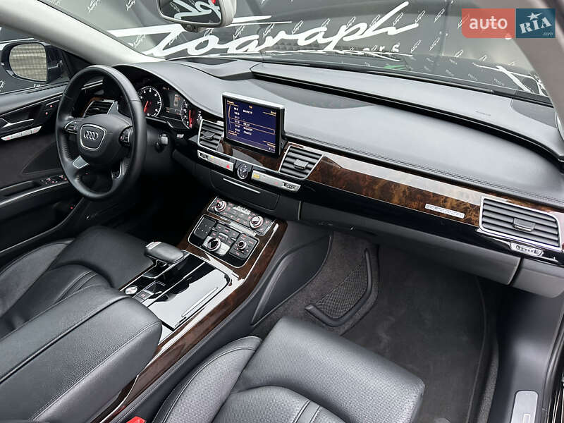 Седан Audi A8 2017 в Киеве фото 32 Седан Audi A8 2017 в Киеве