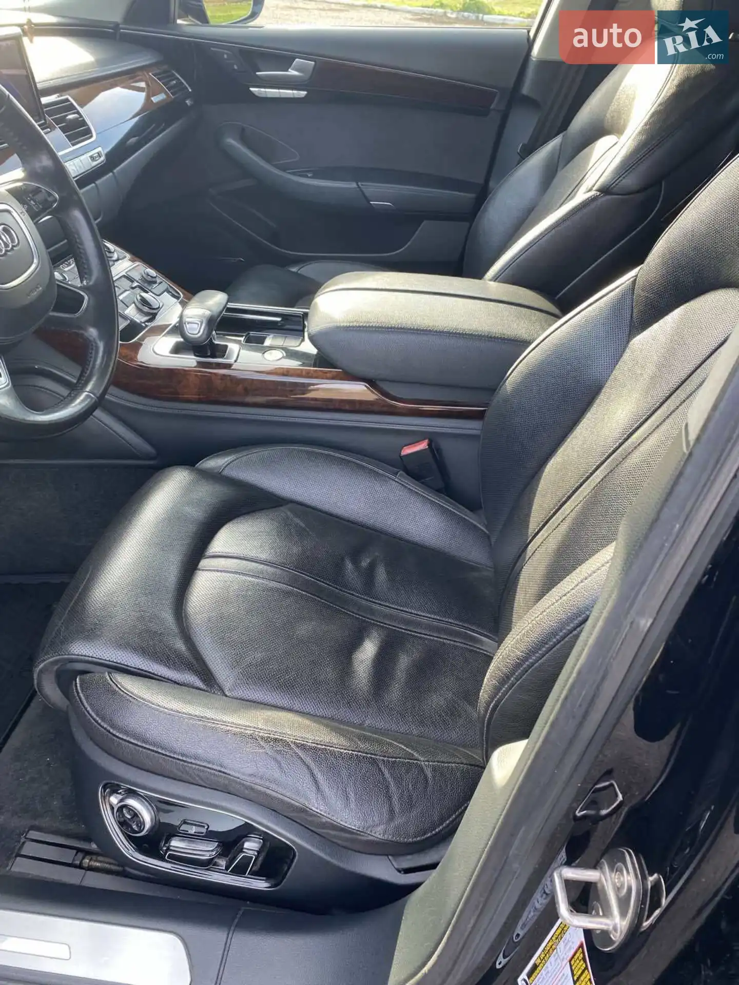2013 Audi A8 - мініатюра 27