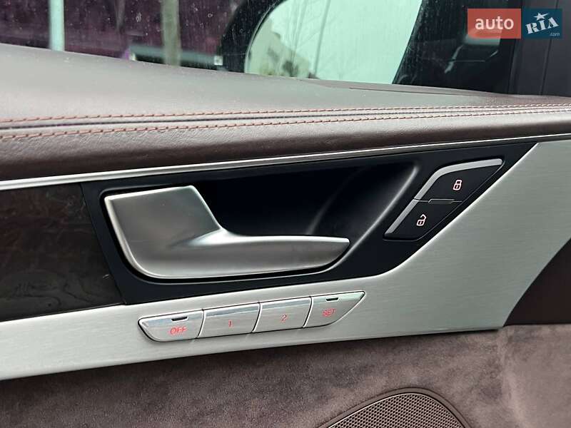 Седан Audi A8 2012 в Киеве фото 17 Седан Audi A8 2012 в Киеве