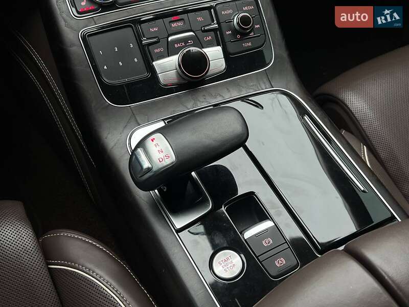 Седан Audi A8 2012 в Киеве фото 34 Седан Audi A8 2012 в Киеве