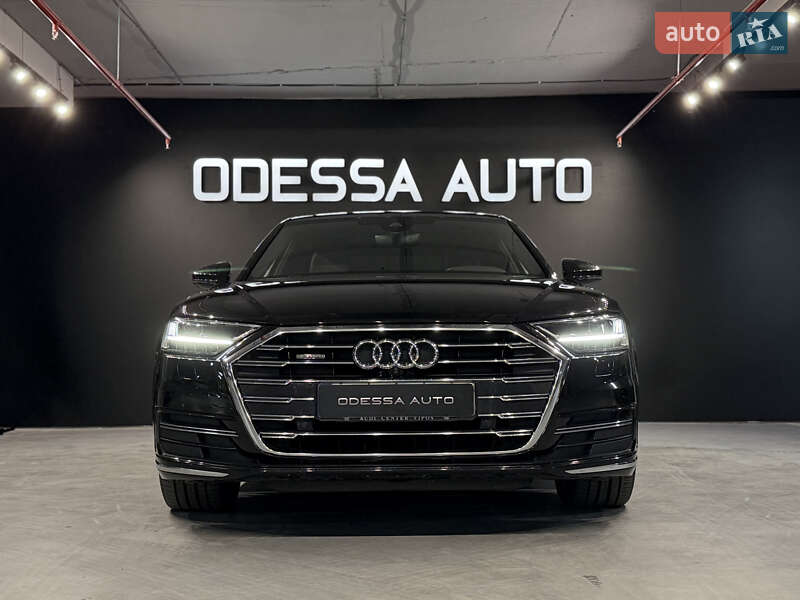 Седан Audi A8 2021 в Одессе