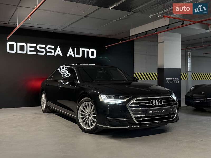 Седан Audi A8 2021 в Одессе
