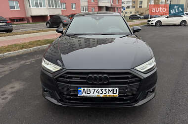 Седан Audi A8 2021 в Виннице