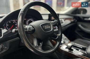 Седан Audi A8 2017 в Білій Церкві